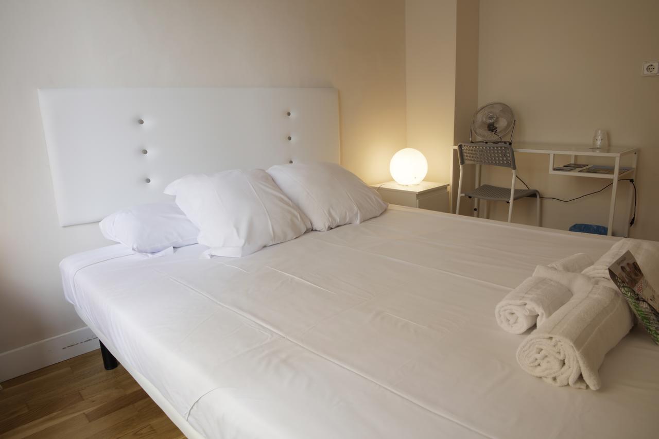 Angel Guimera Rooms & Breakfast Валенсия Екстериор снимка