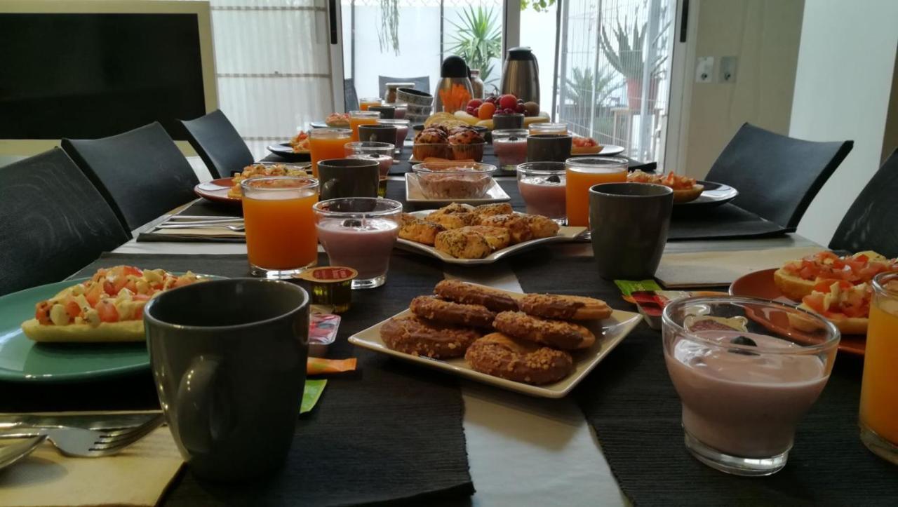 Angel Guimera Rooms & Breakfast Валенсия Екстериор снимка