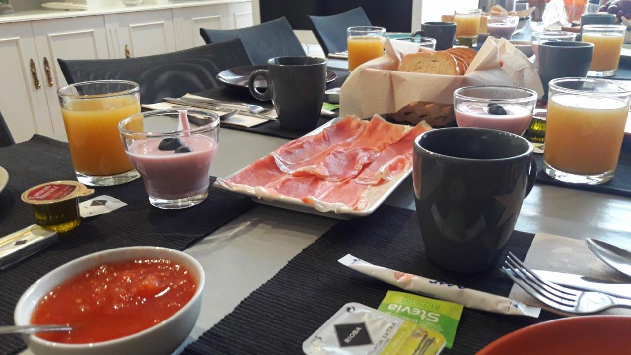 Angel Guimera Rooms & Breakfast Валенсия Екстериор снимка