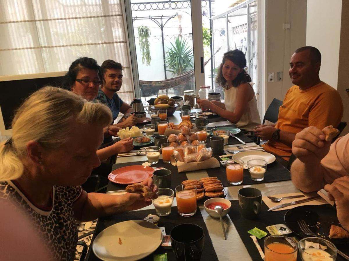 Angel Guimera Rooms & Breakfast Валенсия Екстериор снимка